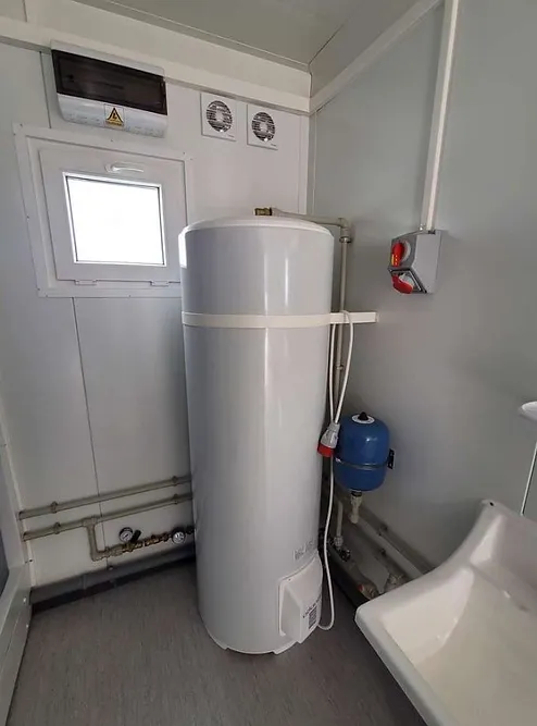 Conteneur de Douche 6,00 x 2,43m avec 6 Douches – Image 5