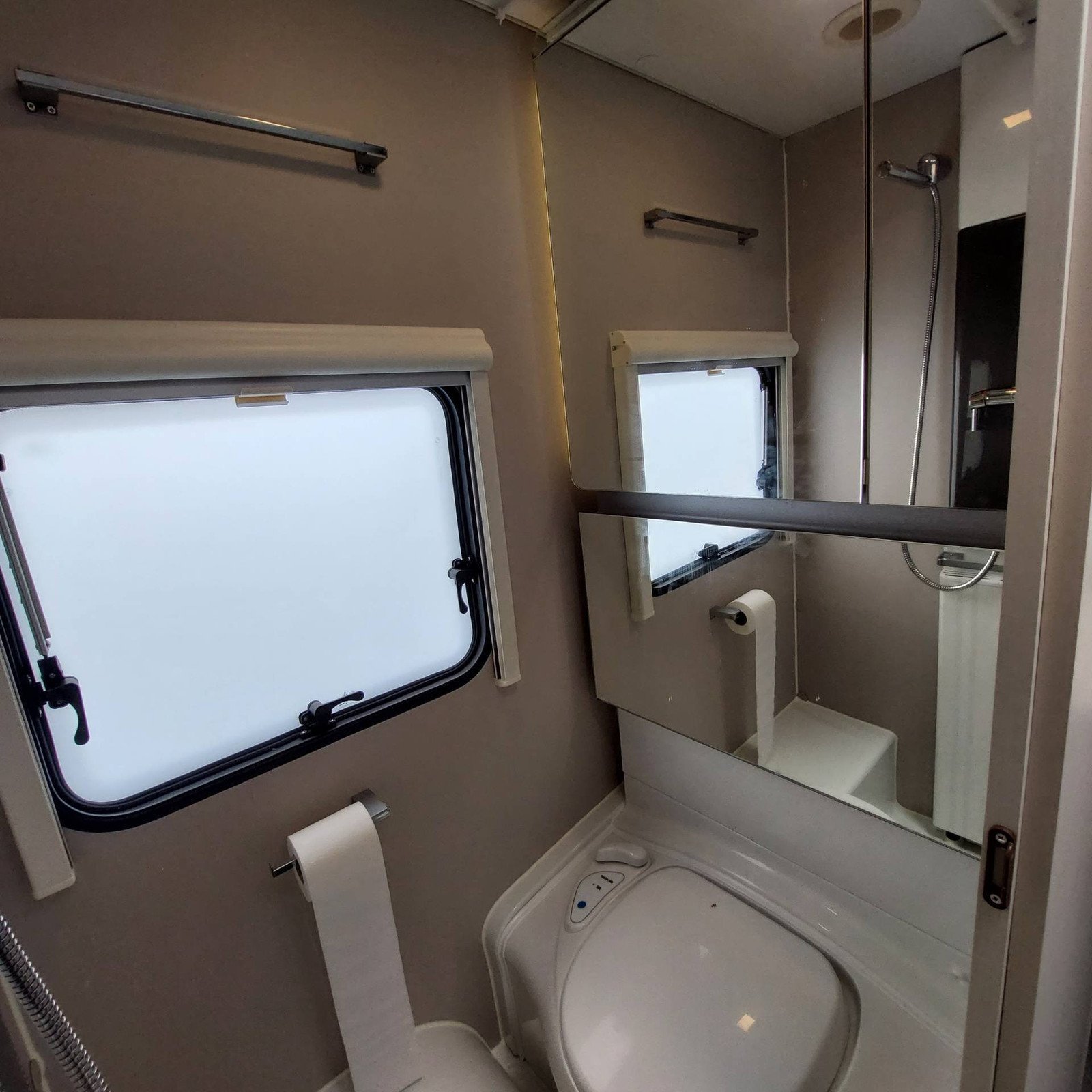 Caravane Adria Adora 502 UL – Image 11