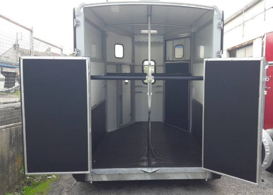 Ifor Williams HB 511 Diagonal neuf toutes couleurs – Image 6