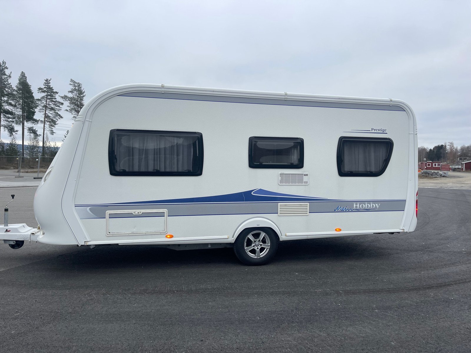 Caravane Hobby 495 Prestige Ufe – Image 9