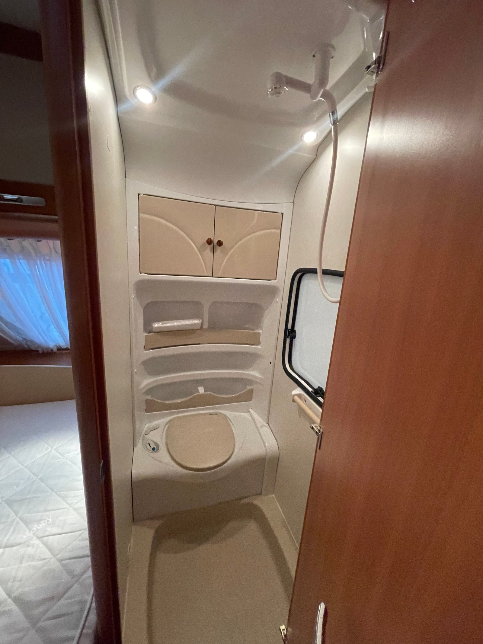 Caravane Hobby 495 Prestige Ufe – Image 3
