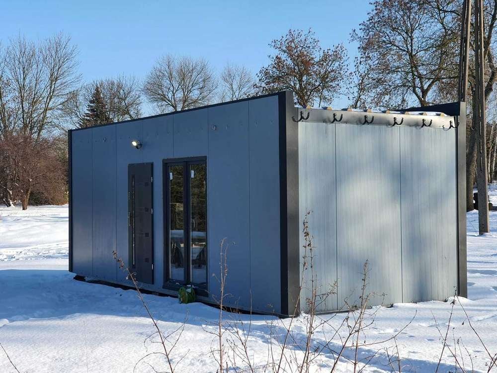 Conteneur d’habitation 3,00 x 8,00m entièrement prêt à emménager