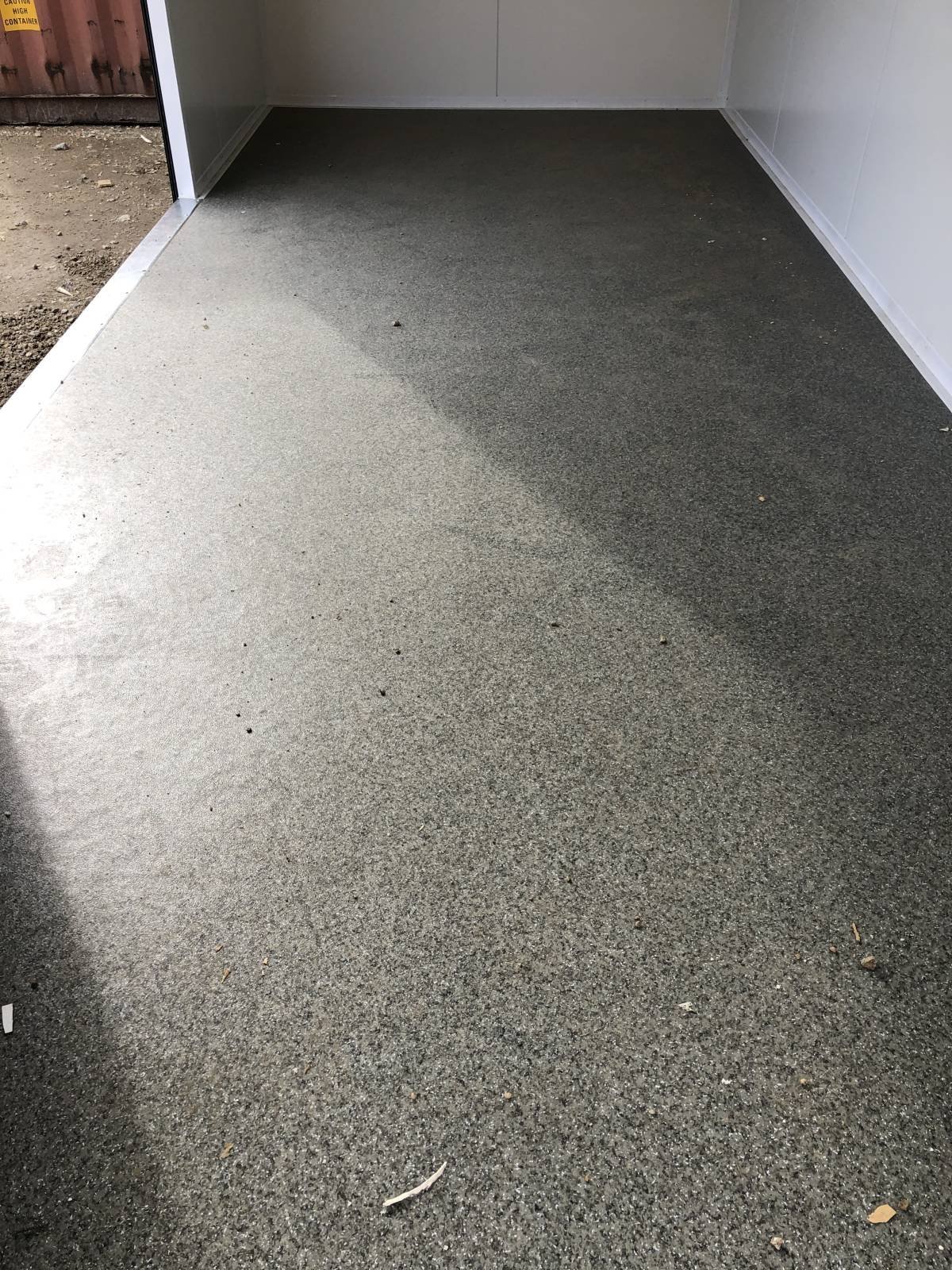 Conteneur commercial avec volet roulant 2,5 x 6m – Image 18