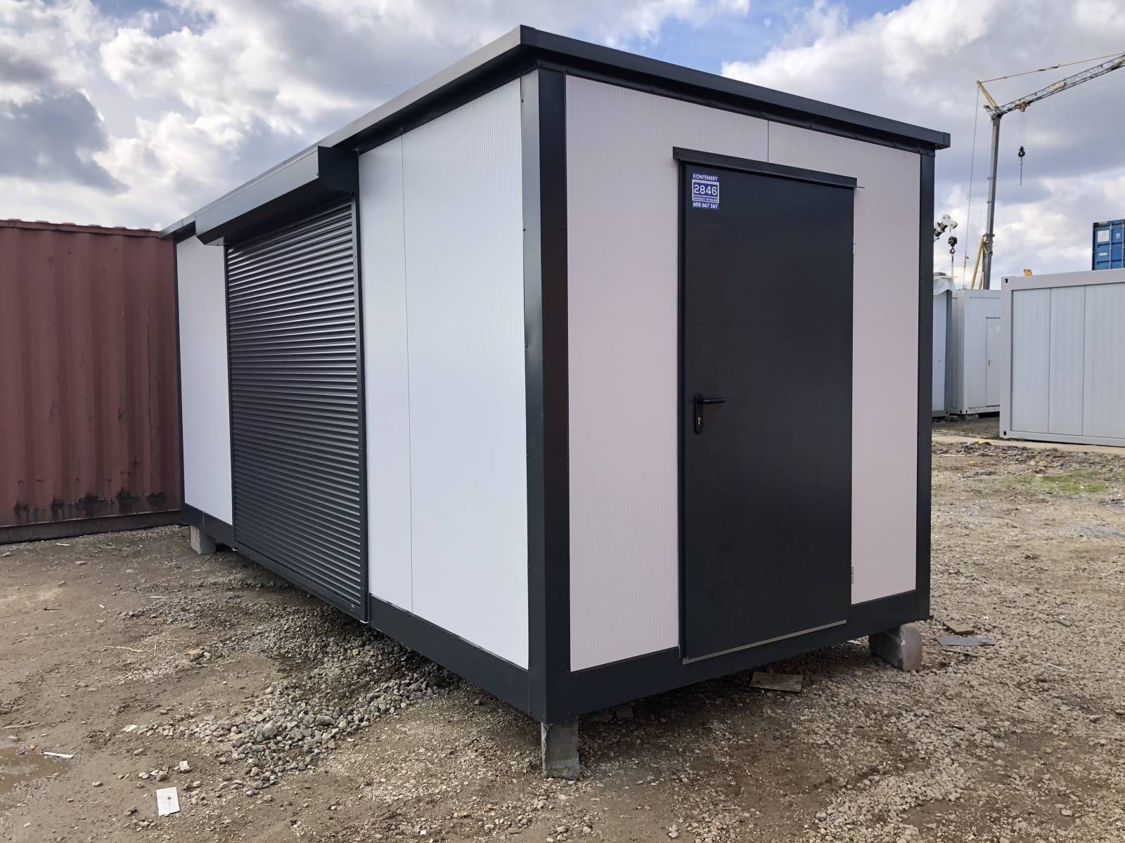 Conteneur commercial avec volet roulant 2,5 x 6m – Image 5