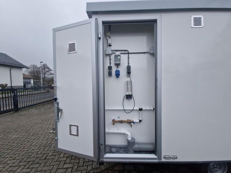 Conteneur comme habitat, remorque toilettes remorque WC remorque toilettes – Image 3