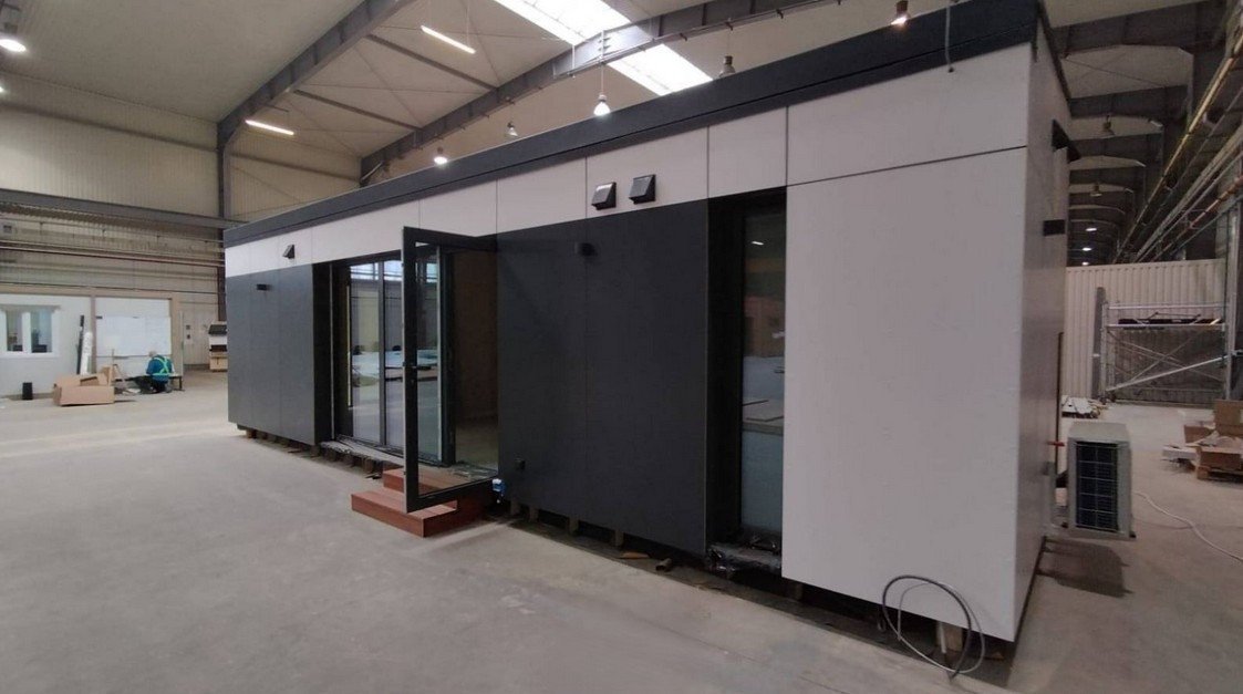 Maison modulaire en bois CLT – 32 m² habitables, 2 chambres, clé en main