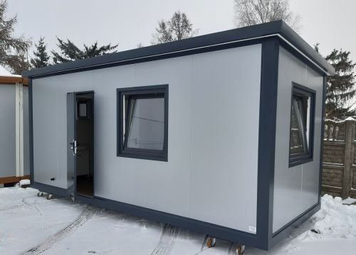 Container de bureau de 18 m² avec toilettes