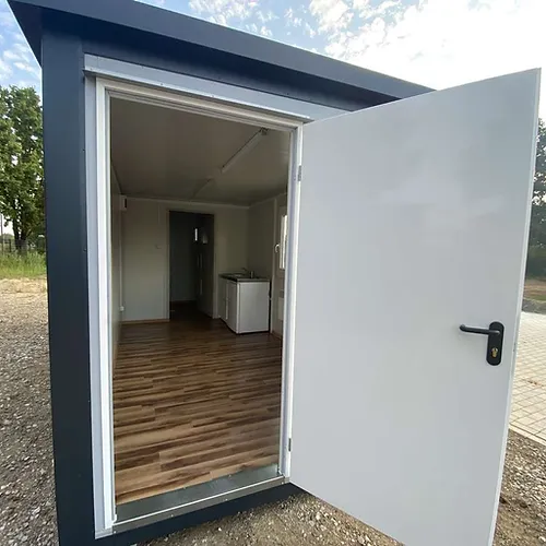 Container 6x2,40m + WC, douche et cuisine – Image 9