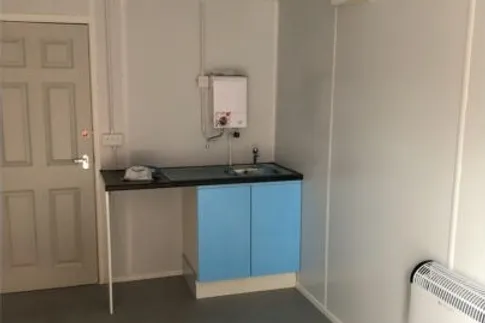 Container 20' bureau + cuisine et toilette – Image 4