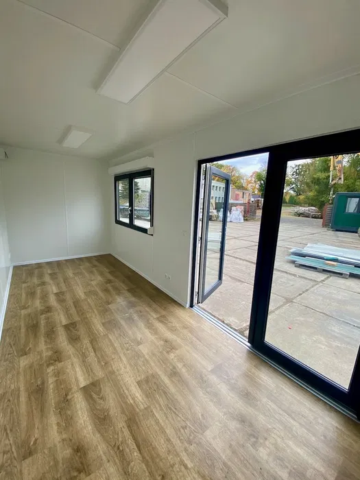 Conteneur de construction résidentiel et bureau 6x2,5m – Image 6