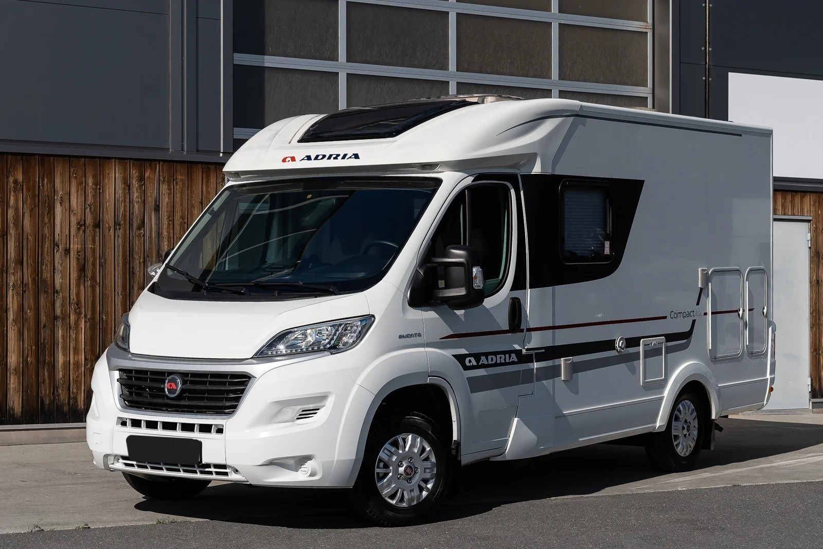 Camping-car Adria Compact SLS Slide Out