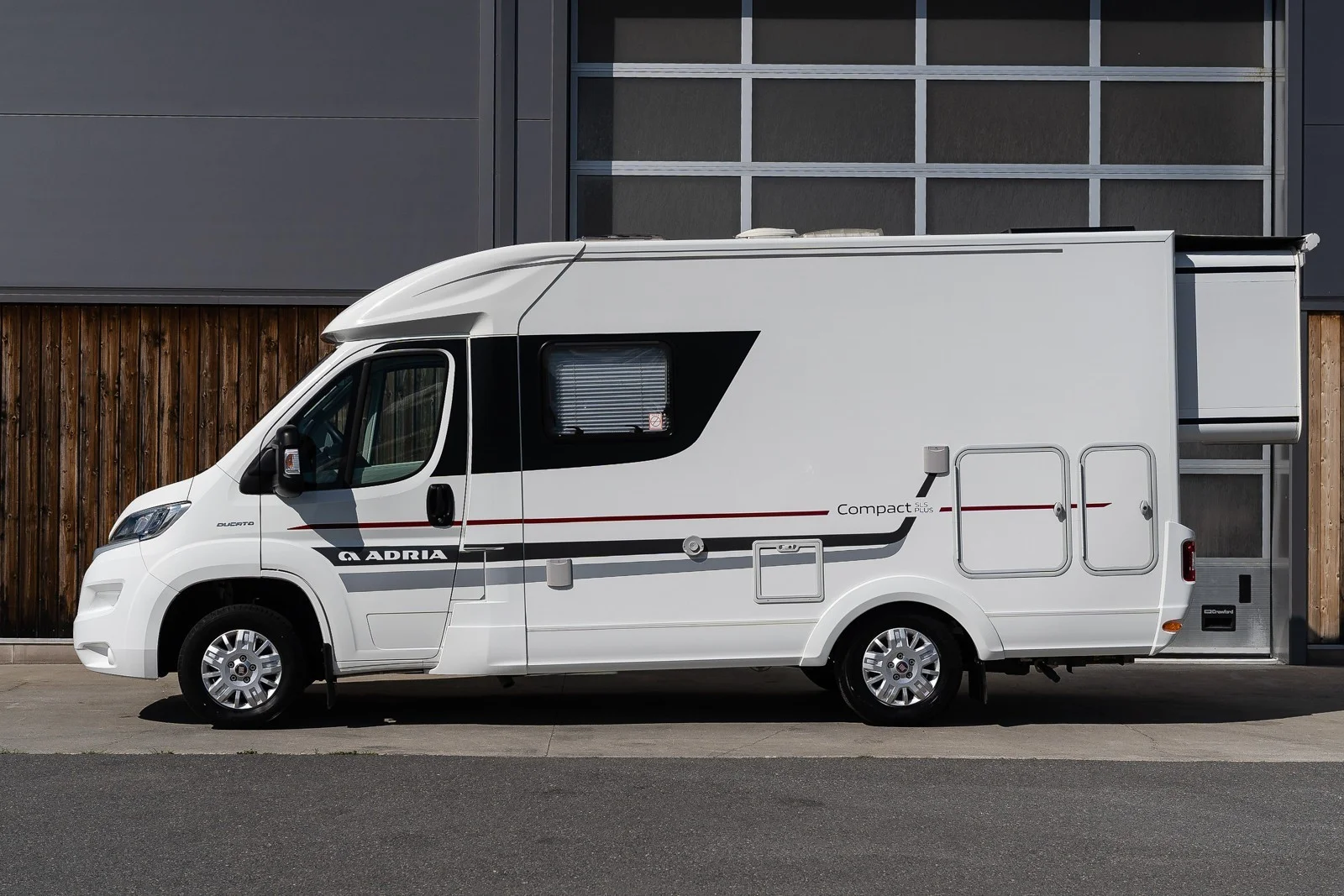 Camping-car Adria Compact SLS Slide Out – Image 32