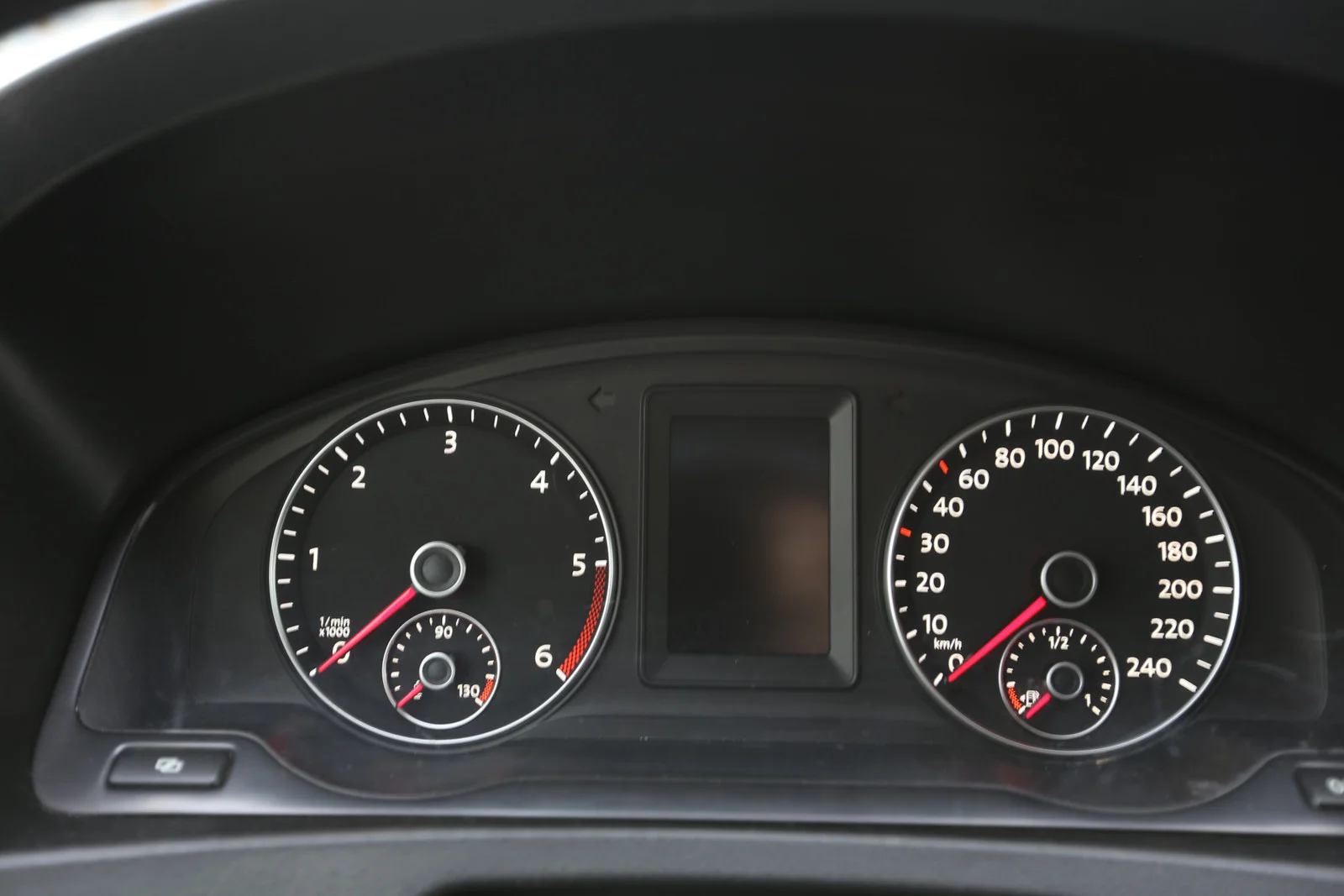 VW California BEACH EDITION 2015 180 CV 2.0 TDI – Image 12