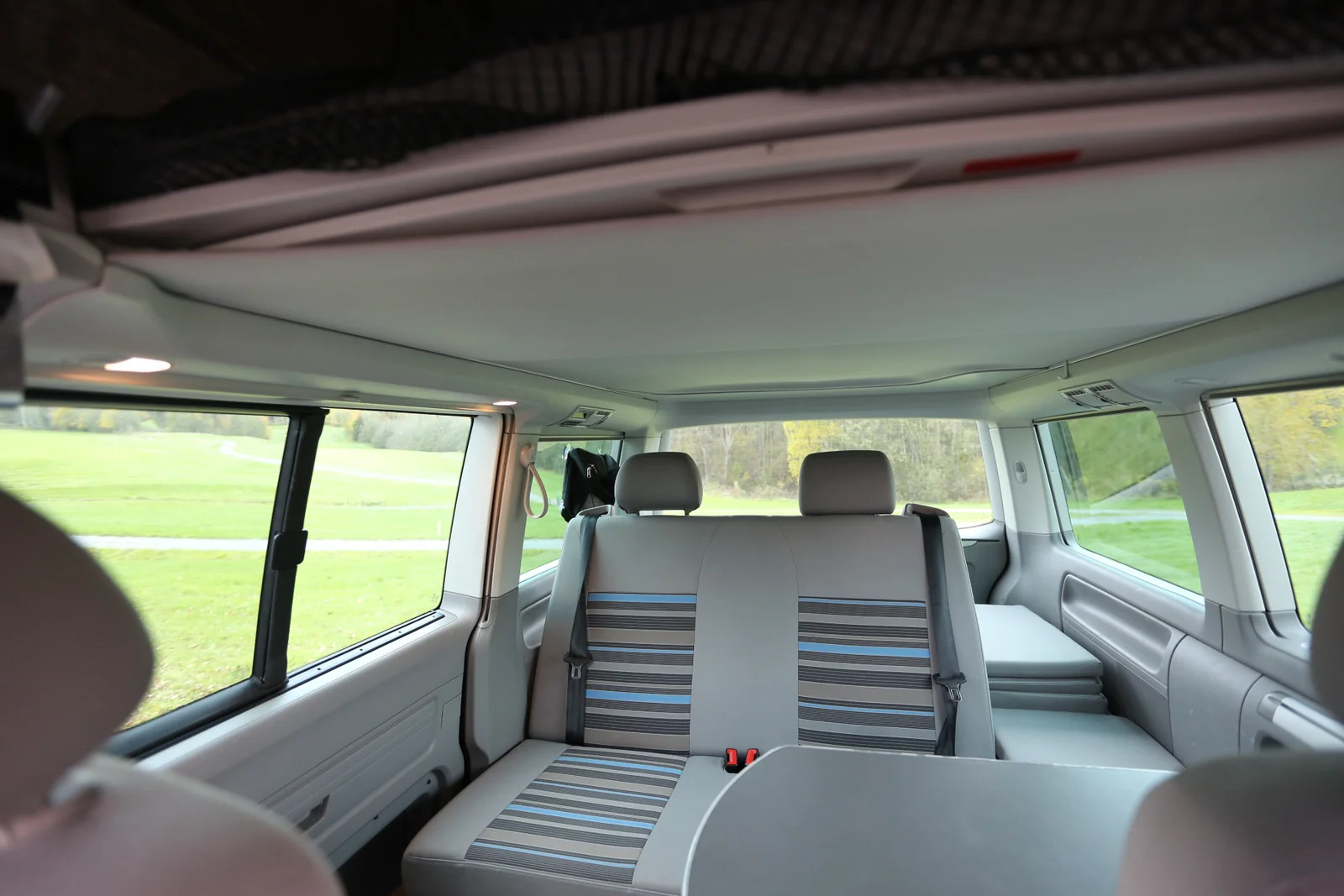 VW California BEACH EDITION 2015 180 CV 2.0 TDI – Image 14