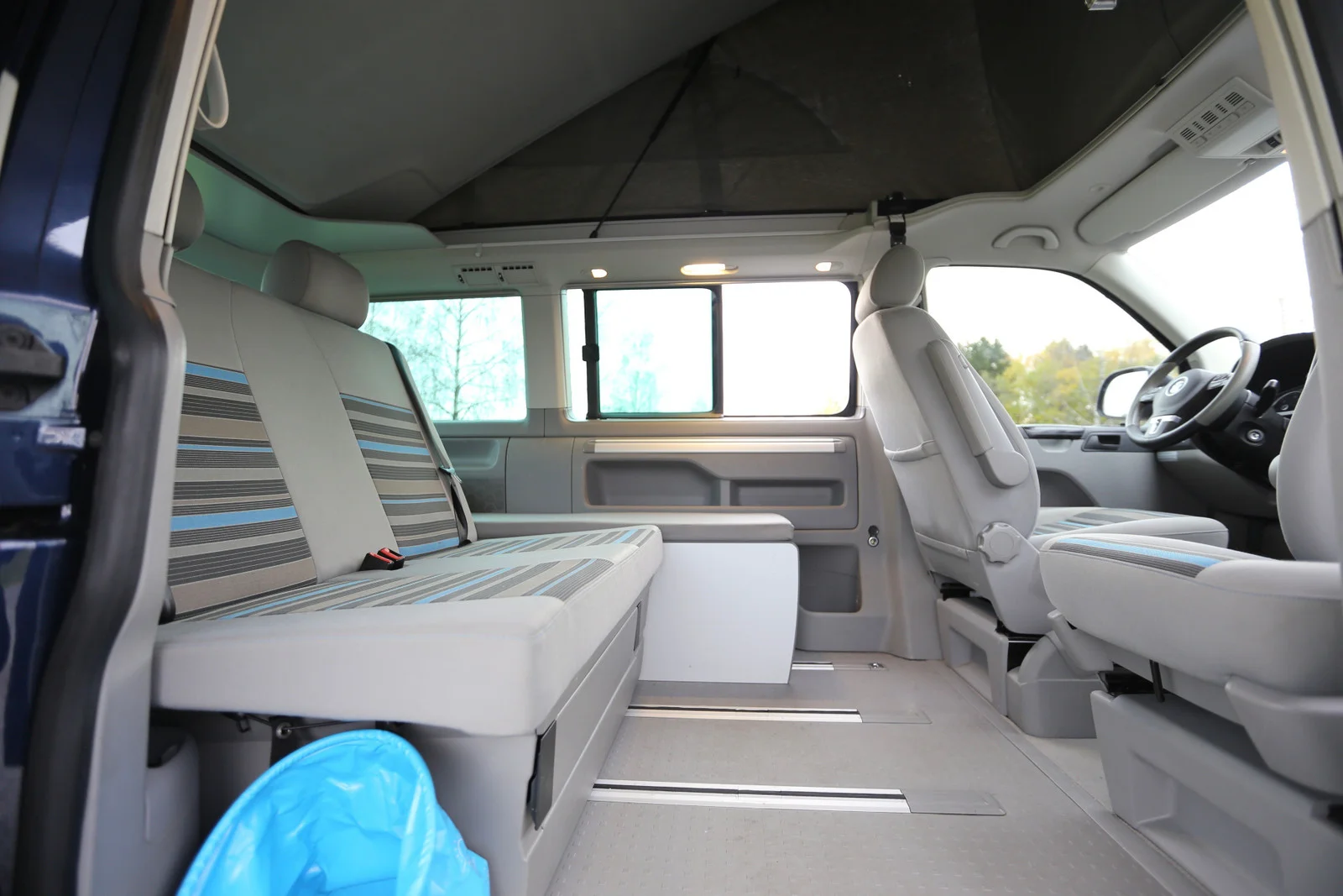 VW California BEACH EDITION 2015 180 CV 2.0 TDI – Image 25